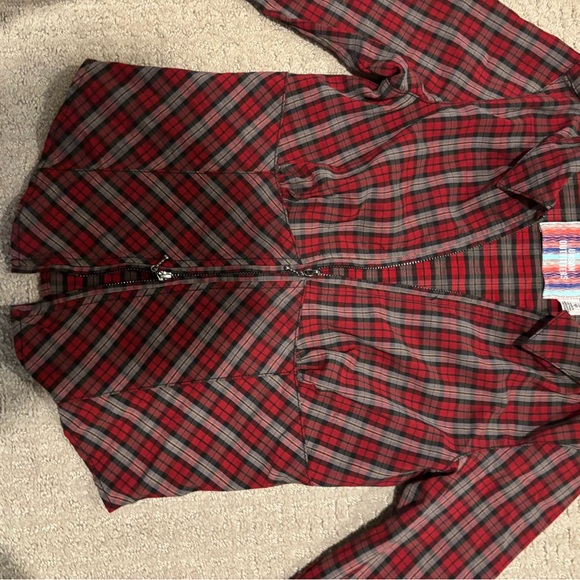 Urban Outfitters Red and Gray Plaid Shirt small - Picture 2 of 5